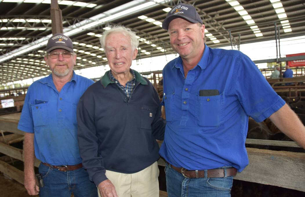 Rob Galbraith, Clive and Paul Bryson, Keppoch, with P&K Bryson's 252 EU Angus steers which topped at $1370 and averaged $1221.
