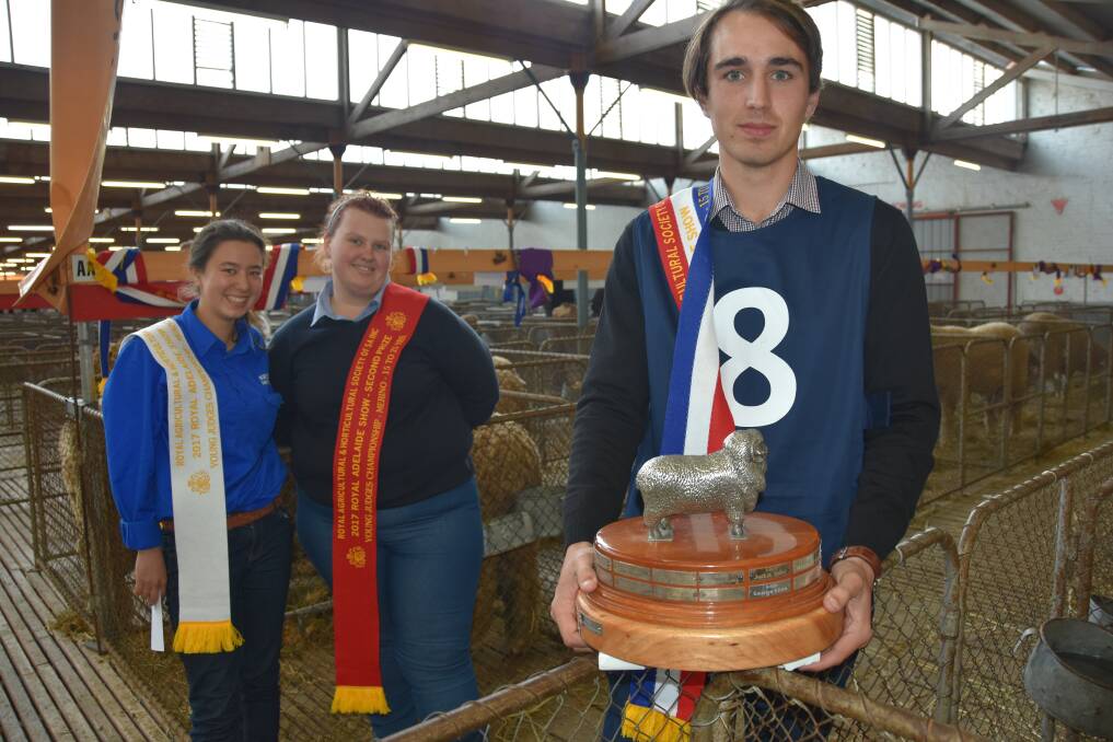 SENIOR SECTION: Third placegetter Emi Hughes, 15, One Tree Hill, runner-up Kayla Starkey, 21, Mount Pleasant, and young Merino judging winner Klay Smith, 22, Cowell. 