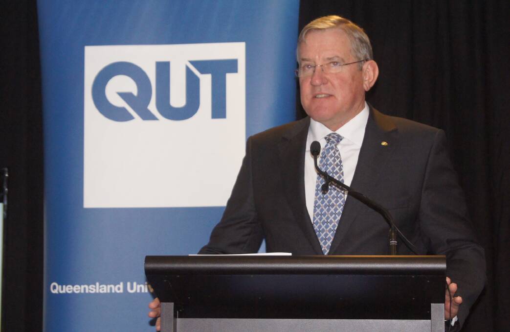 Retiring LNP MP Ian Macfarlane addressing an industry forum in Canberra, in 2014.