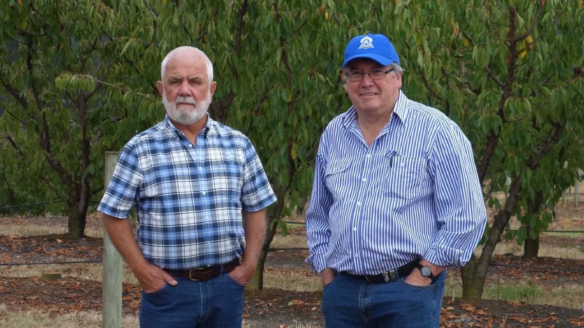 PLANT FOCUS: Plant Health Australia chair, Darral Ashton, with newly appointed chair of the plant industries biosecurity partnership, Greg Fraser.