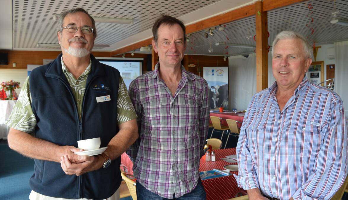 A number of dairyfarmers and service providers met in Victor Harbor to hear the latest news on the situation and outlook in the industry.