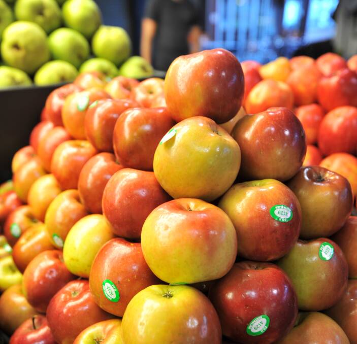NEW LOOK: Wax-free apples will dominate fresh food shelves after consumer demand pushed Coles and Woolworths to reconsider the use of food-grade wax on produce.