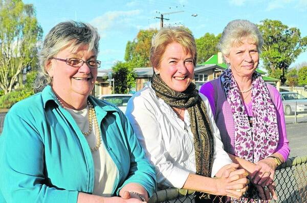 Immediate past-president of SA CWA Rosalie Crocker, former WAB state president Adair Dunsford and new WAB state president Jan Gregson all come from the Upper South East.