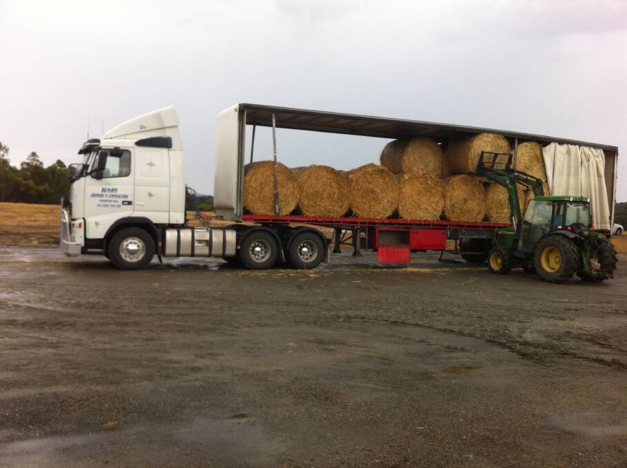 Thanks to generous donations, 15 semi-trailer loads of fodder containing 4000 large round or square bales and 1000 small squares bales of hay have been distributed from a temporary depot at Kersbrook.