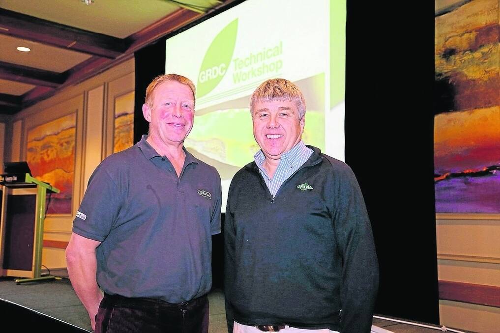 British agronomist Patrick Stephenson and FAR Australia managing director Nick Poole encouraged growers in high-rainfall areas to practice integrated disease management for wheat disease septoria, at a recent GRDC technical workshop.