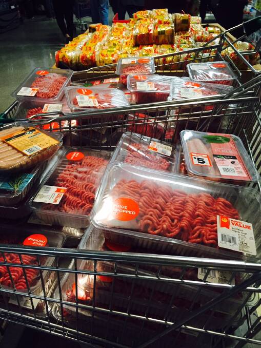 Woolworths Port Pirie is selling off meat this morning. Photo: Dylan Smith.