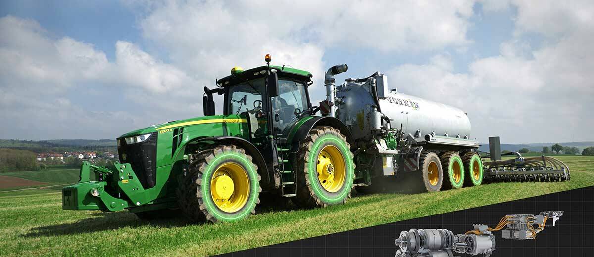 Top gong: The John Deere eAutoPower gearbox e8WD for 8R large tractors has been awarded the biannual Agritechnica gold medal for innovation. 