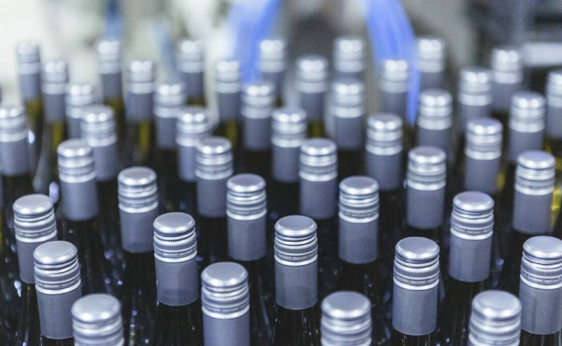 China puts wine exports in the red, but other buyers drink more