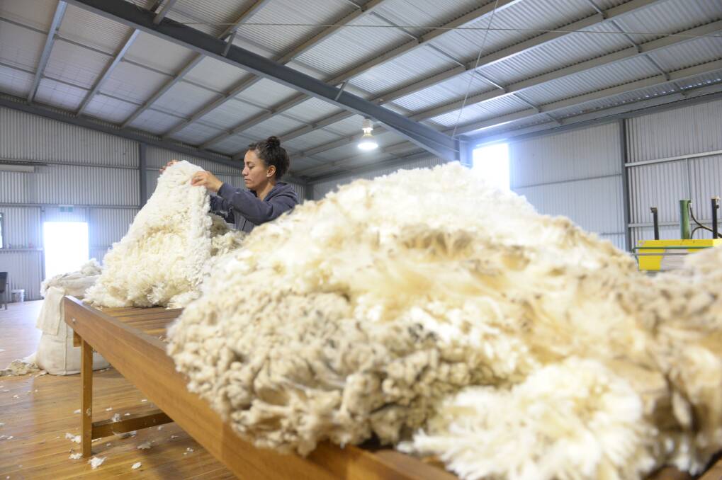 Auction week 24 sees what is called a large offering these days with 48,000 bales rostered. 