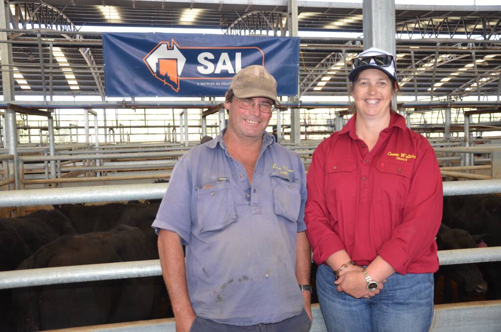 Chris and Tracy Hahn, Cooee Waters, Kybybolite, sold 19 October/November 2021 drop Angus to $1741 and averaged $1643. Their 20 heifers which were the same age topped at $1367 and averaged $1261. Pictures by Catherine Miller