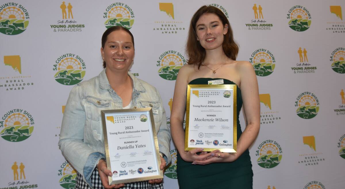 2023 Young Rural Ambassador Award runner-up Daniella Yates, Kimba (Eyre Peninsula) and winner Mackenzie Wilson, Cockatoo Valley (Northern region). Picture by Catherine Miller
