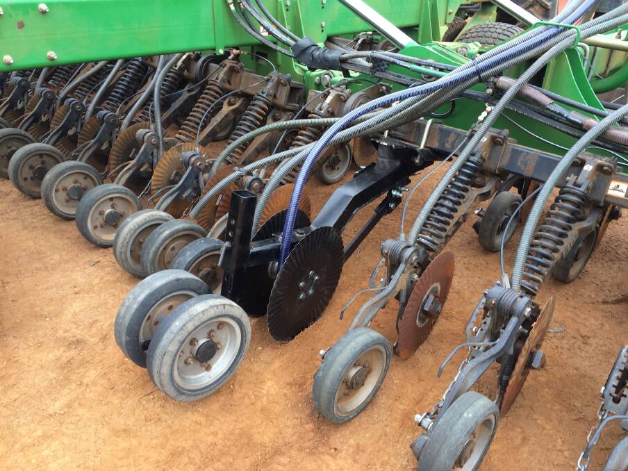 SET SEED: WA innovator Mic Fels explained his new Alpha Disc seeding technology at the 2016 SA No-Till Farmers Association conference.