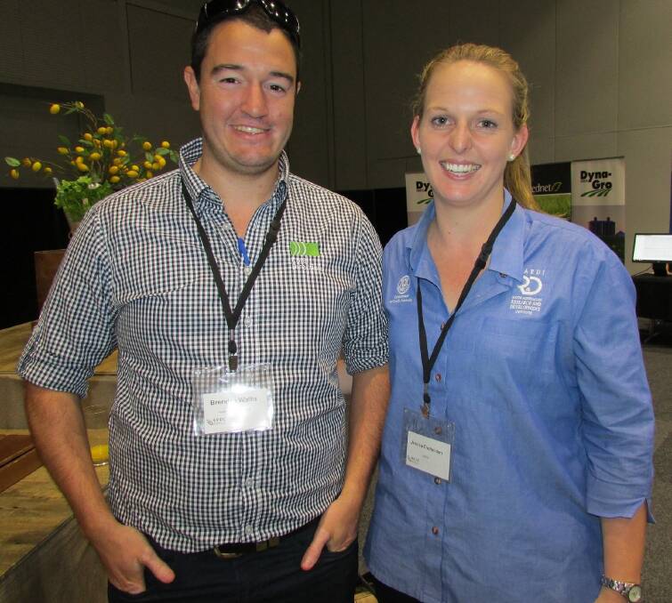 South East Pulse Check Group co-ordinator and Rural Directions consultant Brendan Wallis (pictured at a GRDC Grains Research Update with SARDI Minnipa-based research officer Jessica Crettenden) encourages local growers to become engaged in the hands-on meetings and field walks into the future. Photo: GRDC