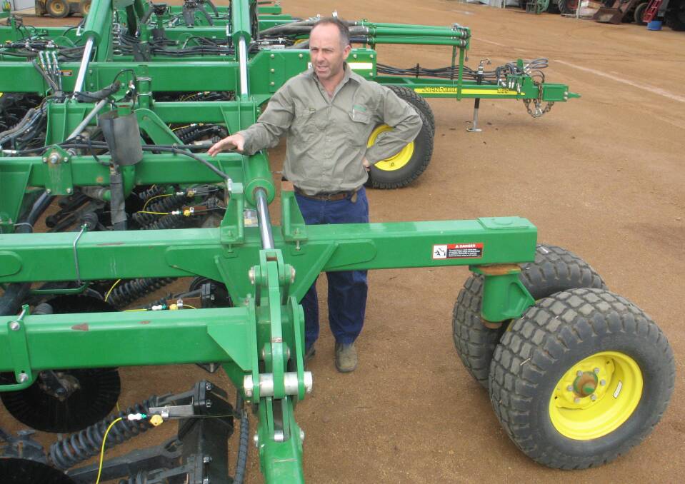 SET SEED: WA innovator Mic Fels explained his new Alpha Disc seeding technology at the 2016 SA No-Till Farmers Association conference.