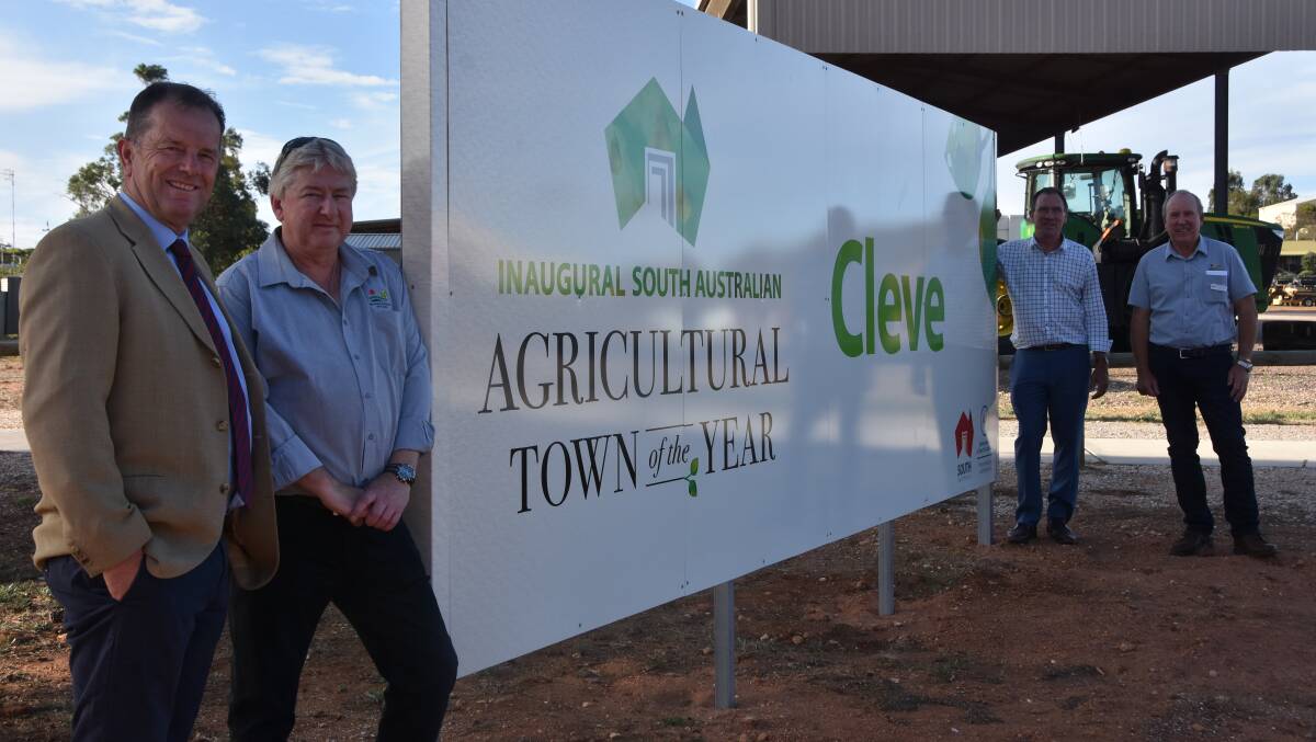 Cleve was the inaugural winner of the 2019 Ag Town of the Year. Pictured are former Primary Industries Minister Tim Whetstone with Peter Arnold, Peter Treloar and Robert Quinn at the entrance to town