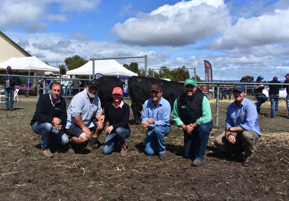 TOP BULLS: Willie Richardson, HF Richardson, Nick and Jo Lillie, Lachie Cole, Murdeduke, Andrew Stanczak, Nutrien Ag Solutions and Dougal McIntyre, Charles Stewart, with the top-priced bulls.
