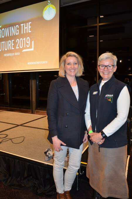DATABASE NEEDED: AgCommunicators director Belinda Cay and Mid North ag teacher Sue Pratt say partnerships with industry could improve food and fibre education. 