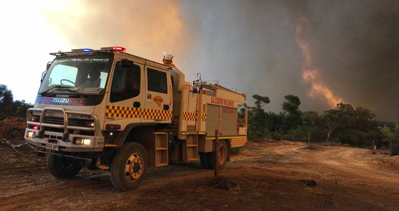 ISSUES RAISED: A review compiled by C3 Resilience looking into the CFS's response to the 2019-20 Kangaroo Island bushfires has been released. Photo: Lucas Hobbs.