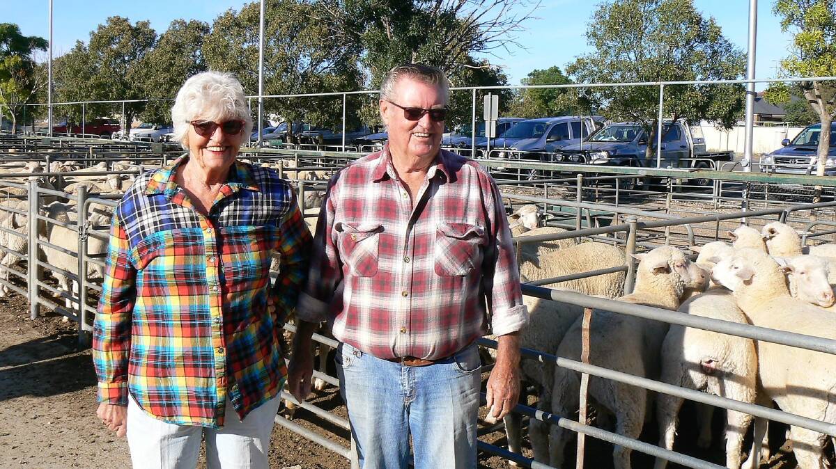 Regular vendors Terry and Mavis Crozier, Wargan, sold sheep at Ouyen last week, where 2954 lambs and 523 mutton were offered.