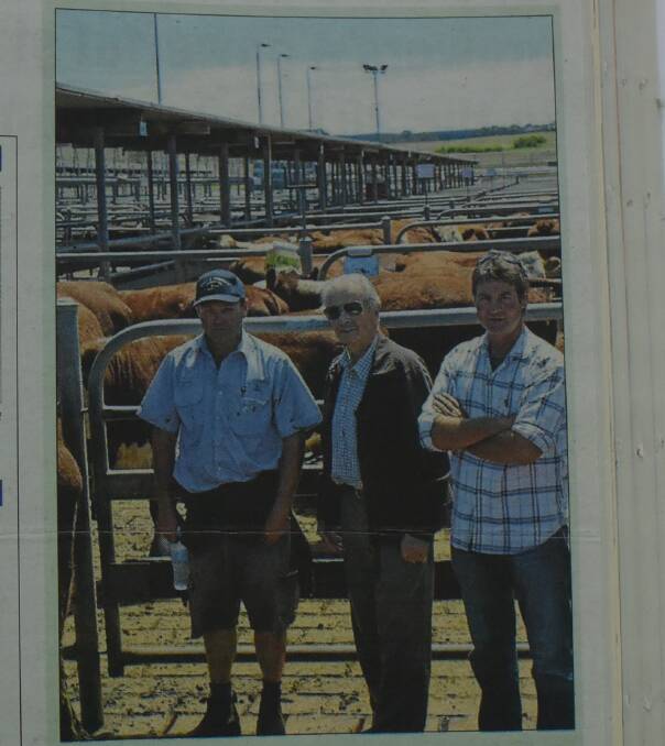 A blast from the past with Stock Journal's photos from March 2011 when the SA dairy industry was almost brought to its knees. 