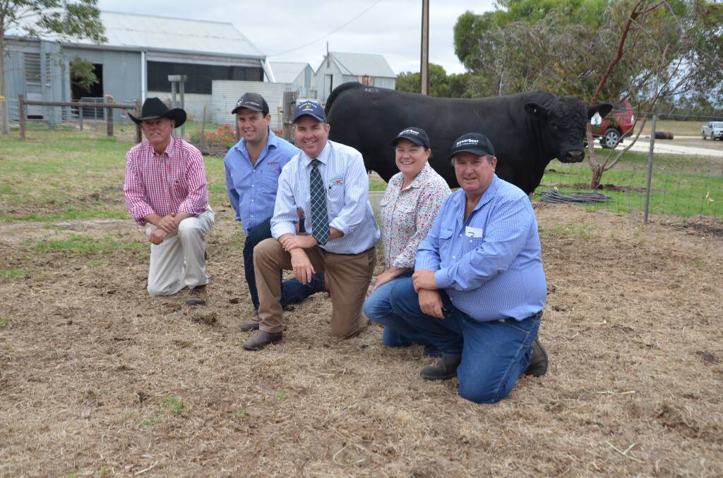PROVEN LINE: Co-principal Tim Cartledge, Jed Cardwell, Wodonga, Vic, Spence Dix & Co's Mark O'Leary, Meningie, and Tara and David Brewer, Tallangatta Valley, Vic. 
