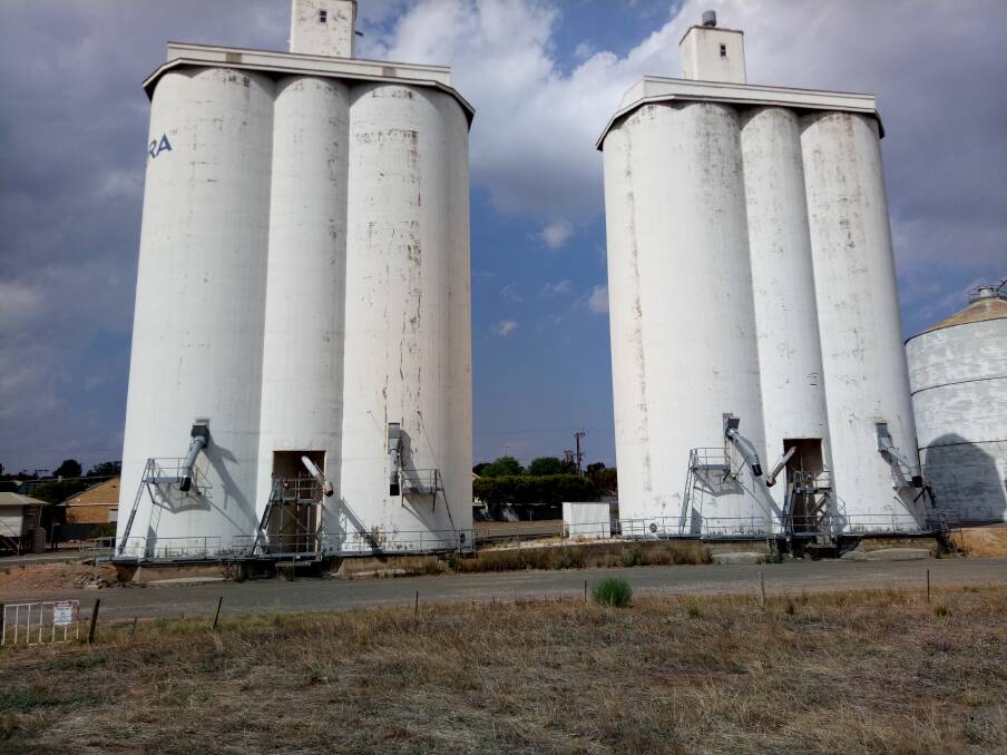 BLANK CANVAS: Funding has been secured to paint a mural on the Eudunda silos.