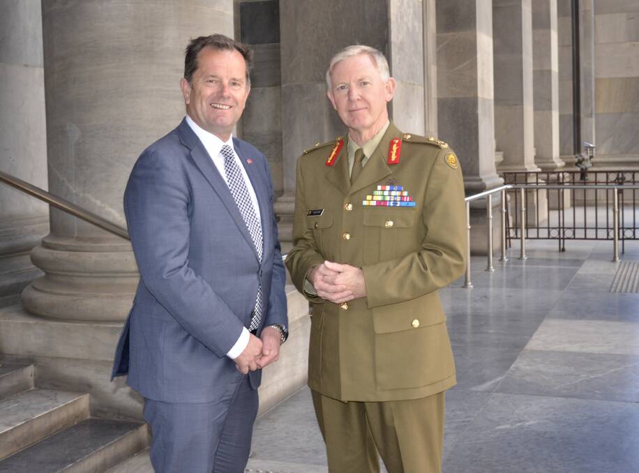 Primary Industries and Regional Development Minister Tim Whetstone, with national drought coordinator Major General Stephen Day on his first visit to SA to listen to representatives affected by drought. 
