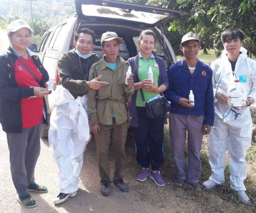 Animal health workers in Laos are using Tri-Solfen in 100ml pump packs to successfully treat foot and mouth disease in cattle and buffalo.